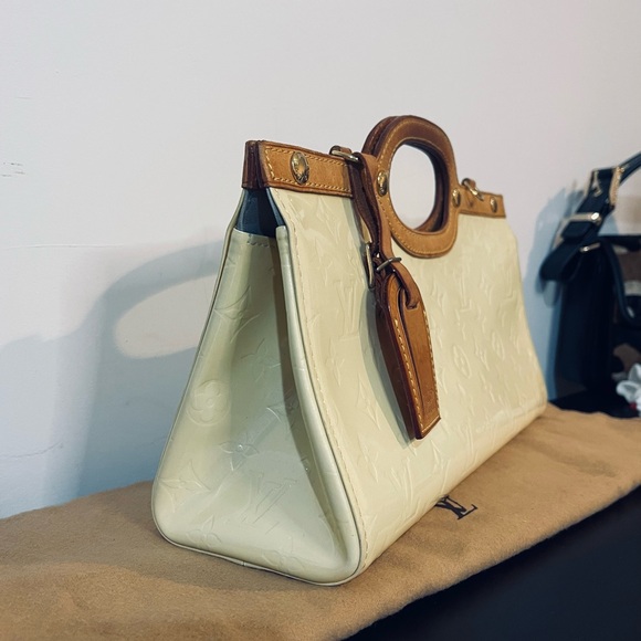 💛Louis Vuitton Roxbury with Crossbody Strap and Coin Pouch - Picture 4 of 13